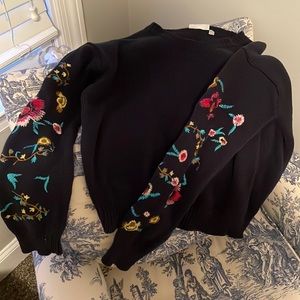 RD style embroidered sweater L